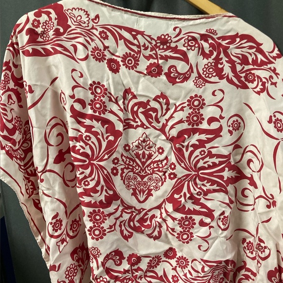 Red and light pink scarf style top. - Picture 4 of 4